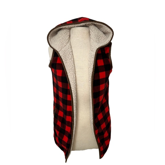 Buffalo Plaid Sherpa Vest - Picture 1 of 4
